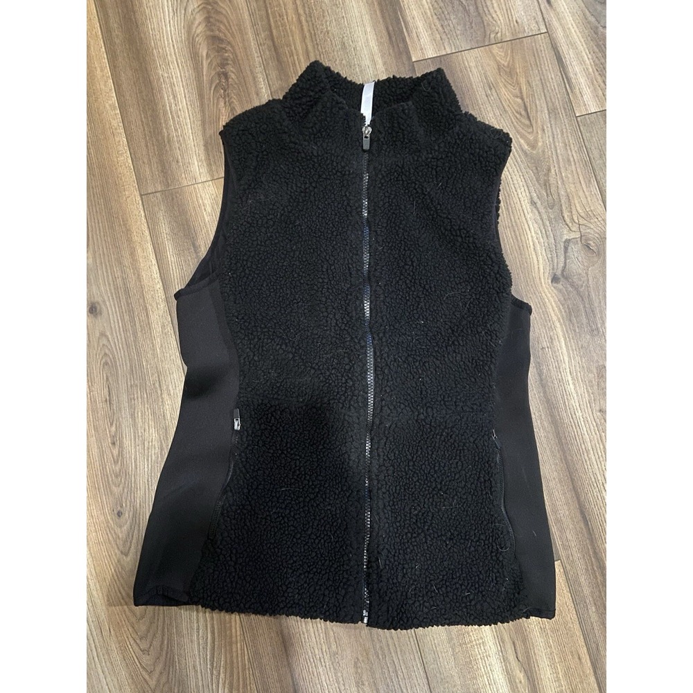 Fabletics Women's Size Medium Black Fleece Winter Vest